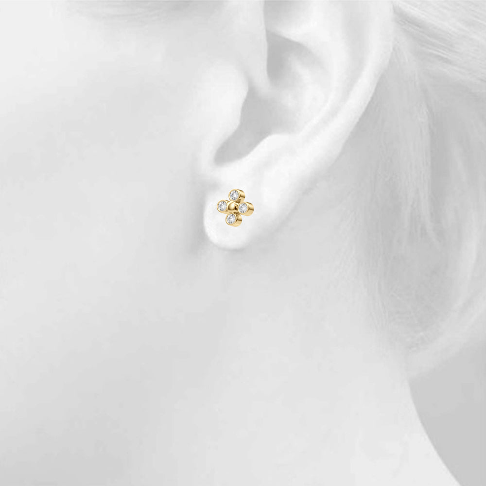 1/4 EARRINGS CLUSTER