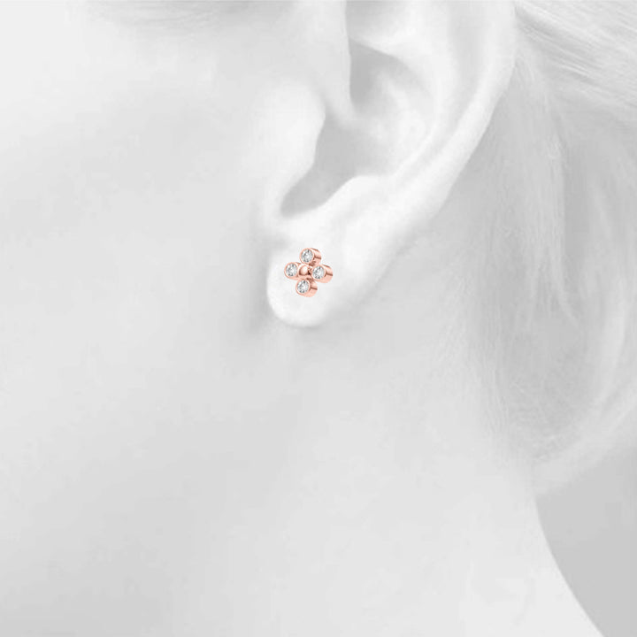 1/4 EARRINGS CLUSTER
